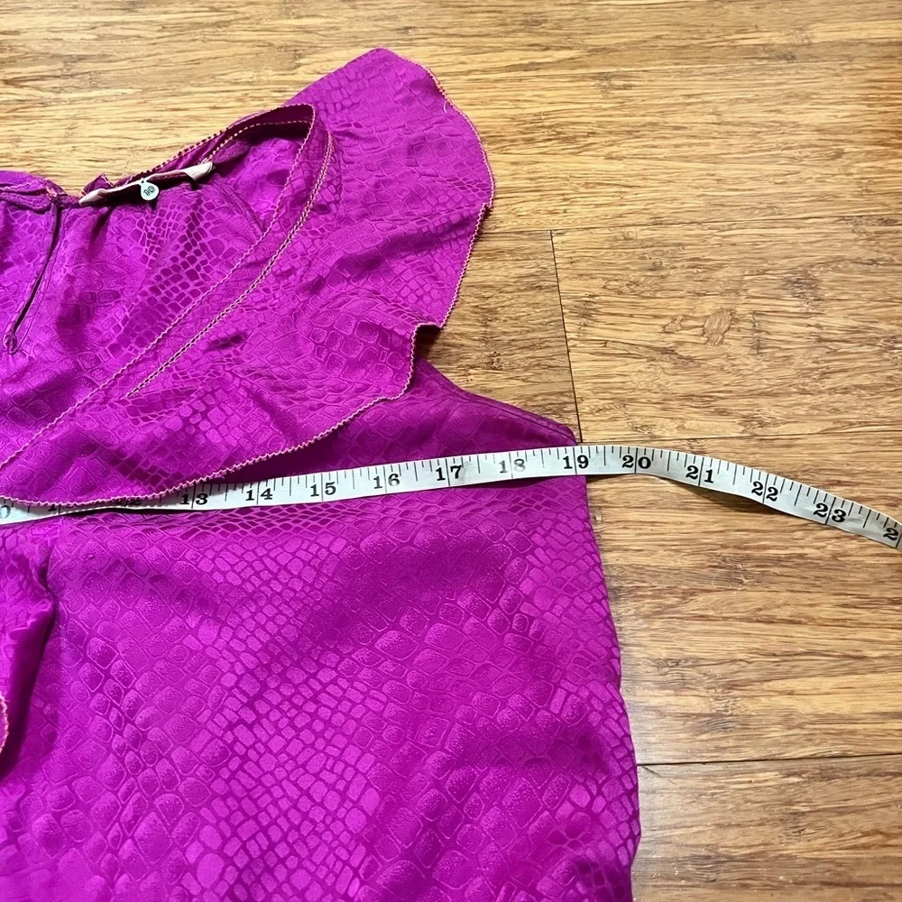Rebecca Taylor sleeveless v-neck 100% silk flounce blouse w/ waist tie. Size 10 - Picture 9 of 16